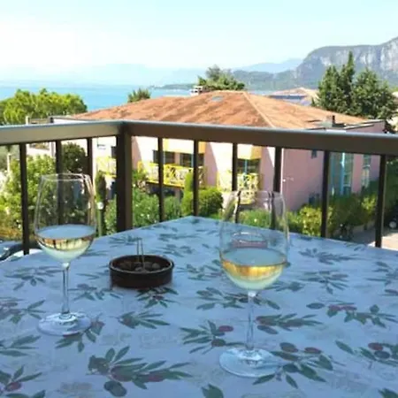 Ferienwohnung Mit Seeblick & Privatem Apartamento